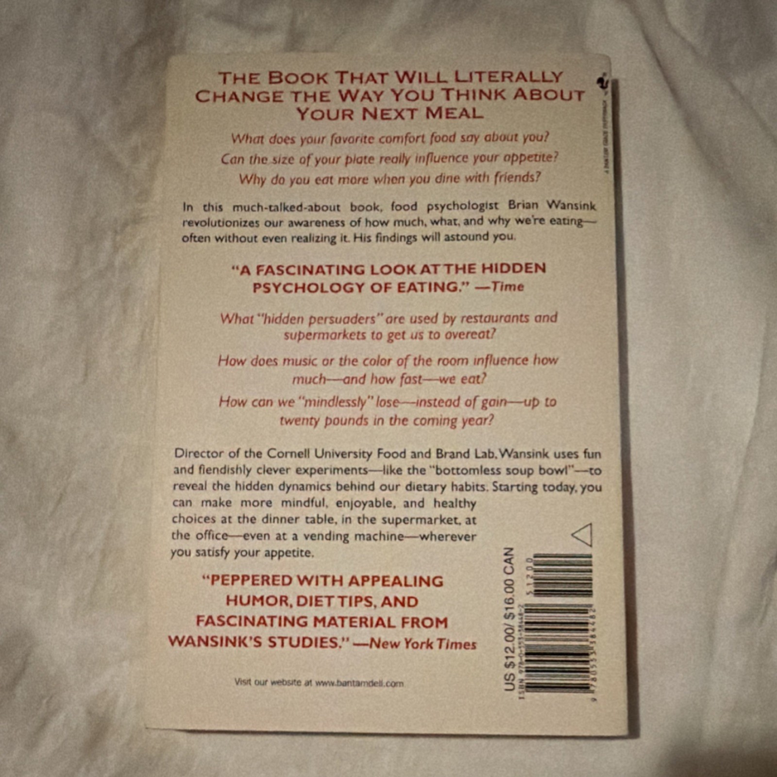 Lot of 4 books! Eat what you love Love what you eat, Dad Is Fat, Mindless Eating