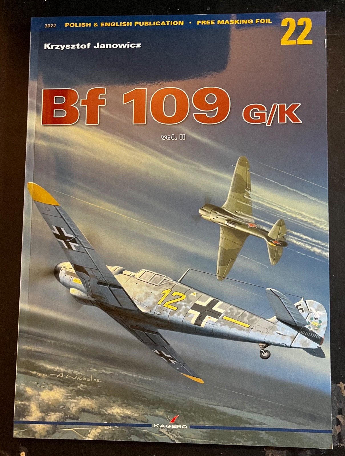 Messerschmitt Bf 109 G/K Vol II. KAGERO MONOGRAPH #22 Krzysztof Janowicz w/mask