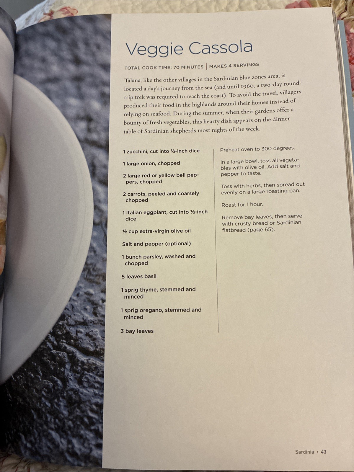 The Blue Zones Kitchen: 100 Recipes to Live to 100 Hardcover, Dan Buettner