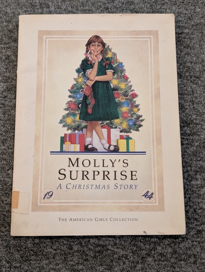 Vintage American Girl Molly Books Lot of 4 Pleasant Company Paperbacks