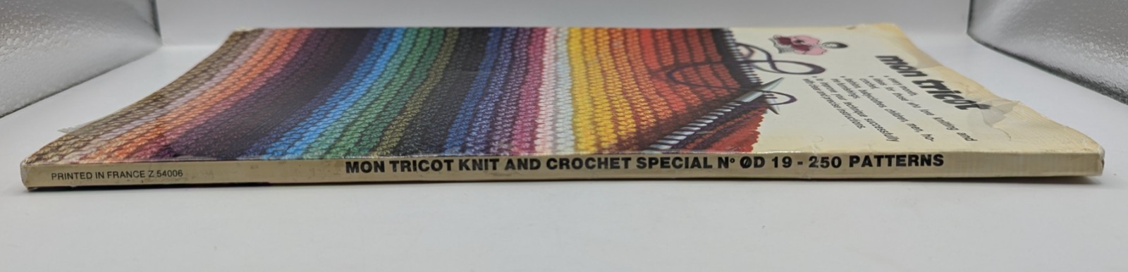 Vintage 1972 Mon Tricot 250 Stitches Patterns to Knit & Crochet Book 131 Pages