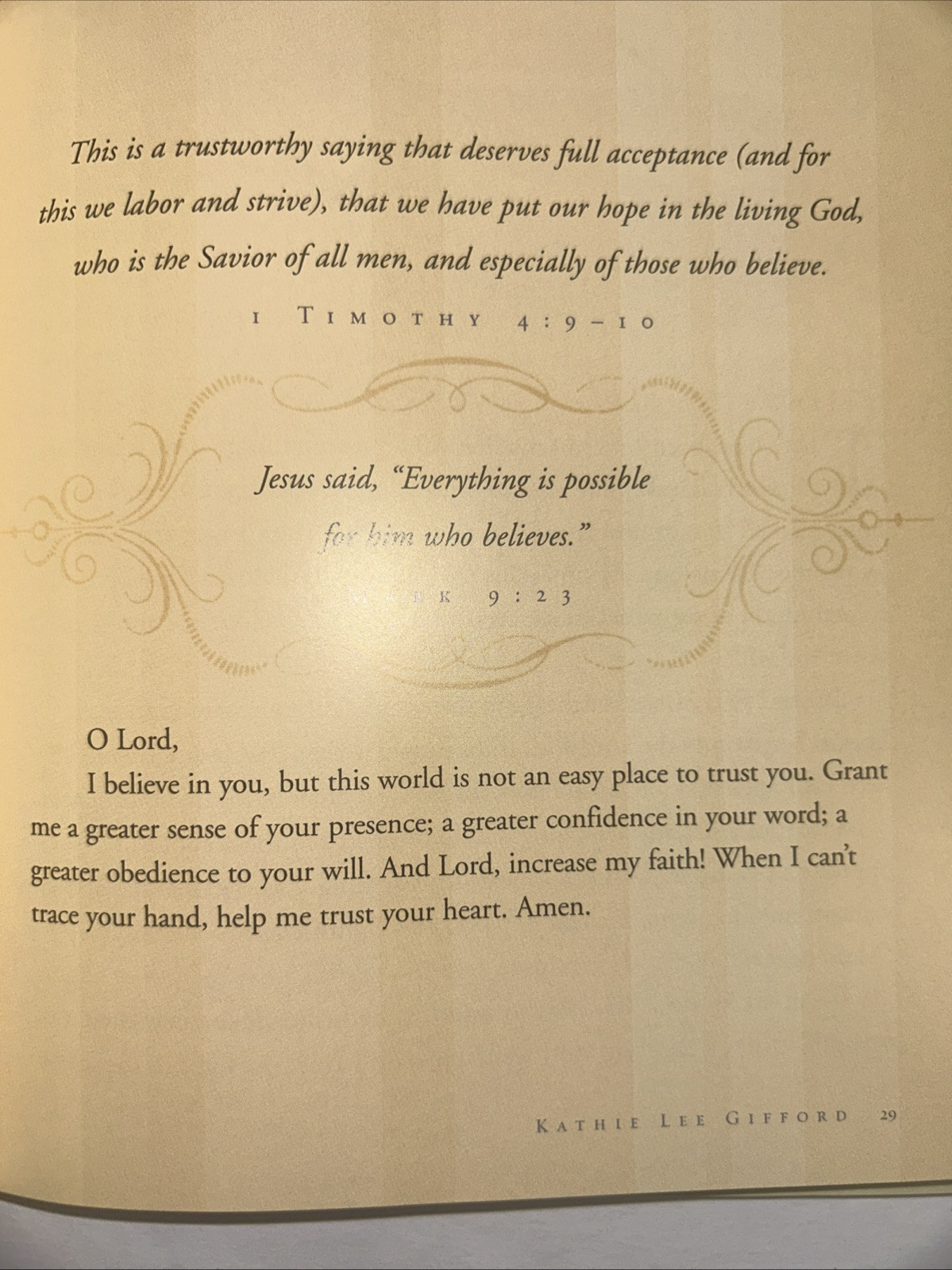Gentle Grace: Reflections and Scriptures on Gods Gentle Grace Kathie Lee Gifford