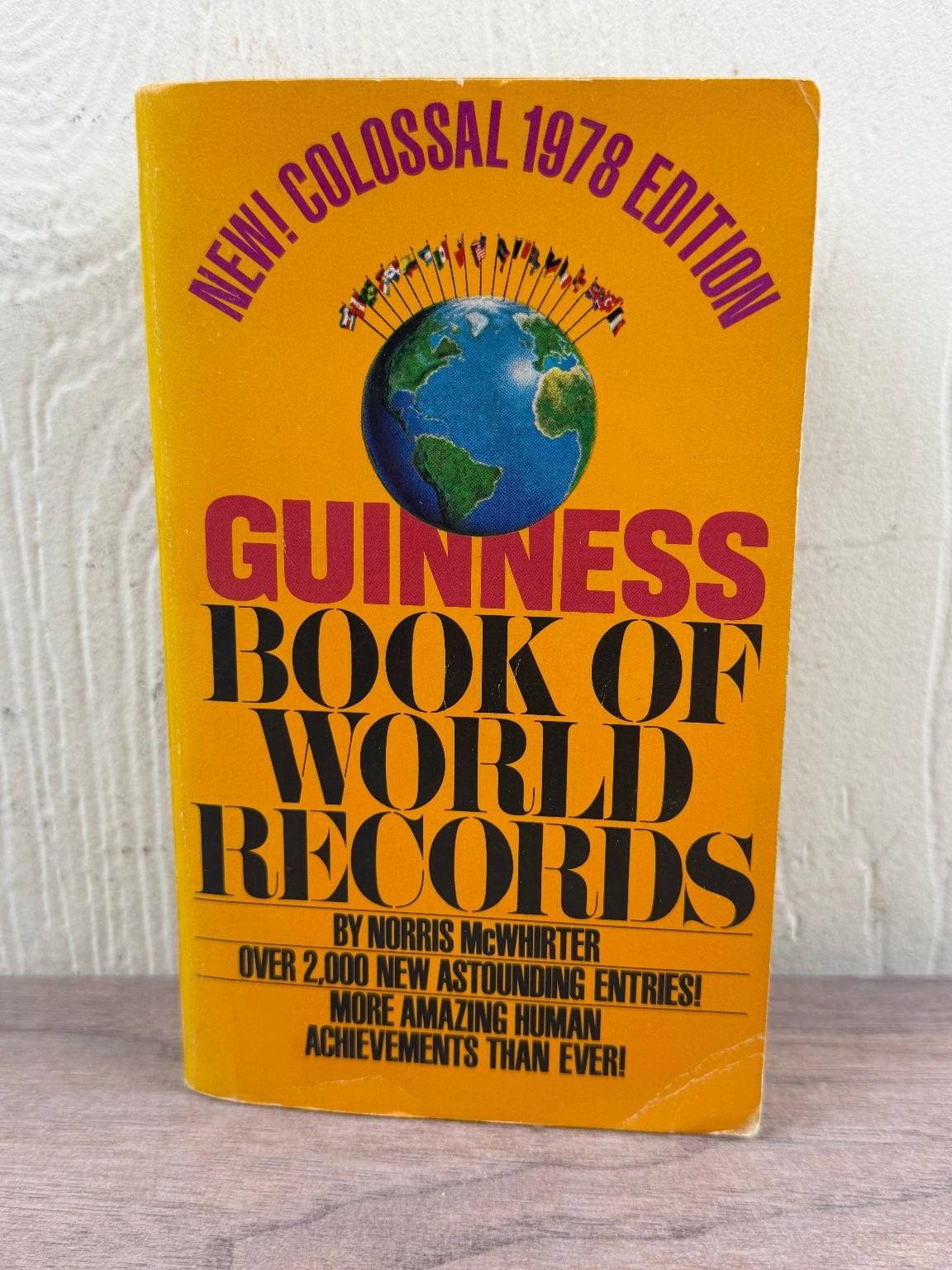 Guinness Book of World Records Norris McWhirter 1978 16th Edition Bantam Books