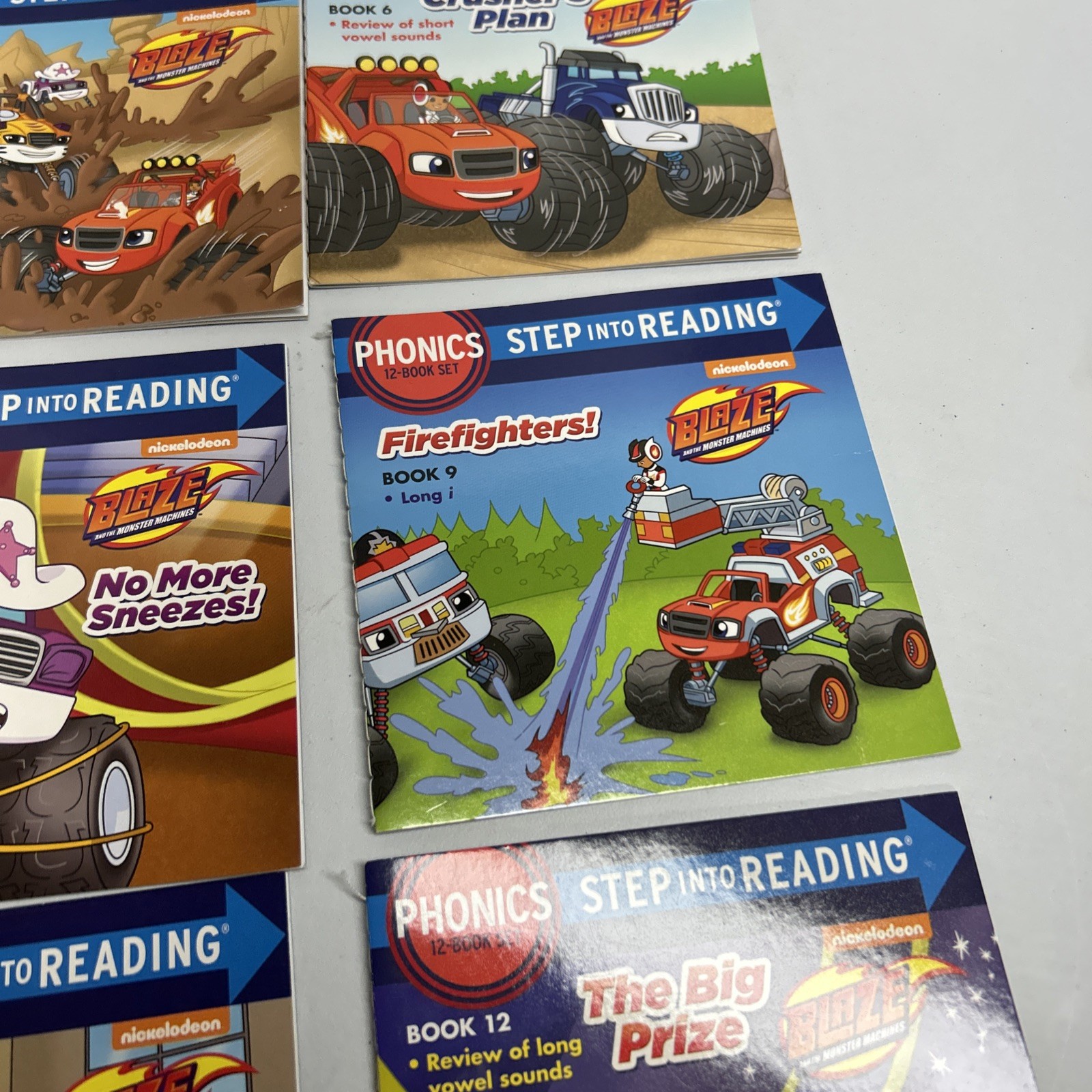 Step into Reading Ser.: Monster Phonics (Blaze and the Monster Machines) 12 Book