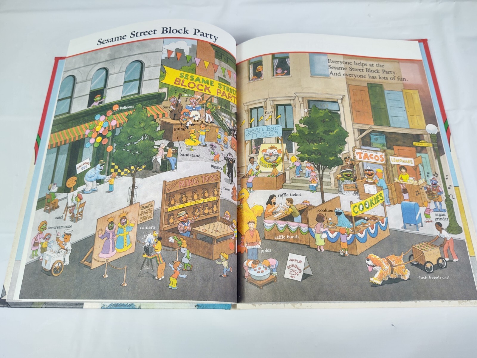 Vtg 89 On My Way With Sesame Street Volume 7 People In My Neighborhood Book CTW