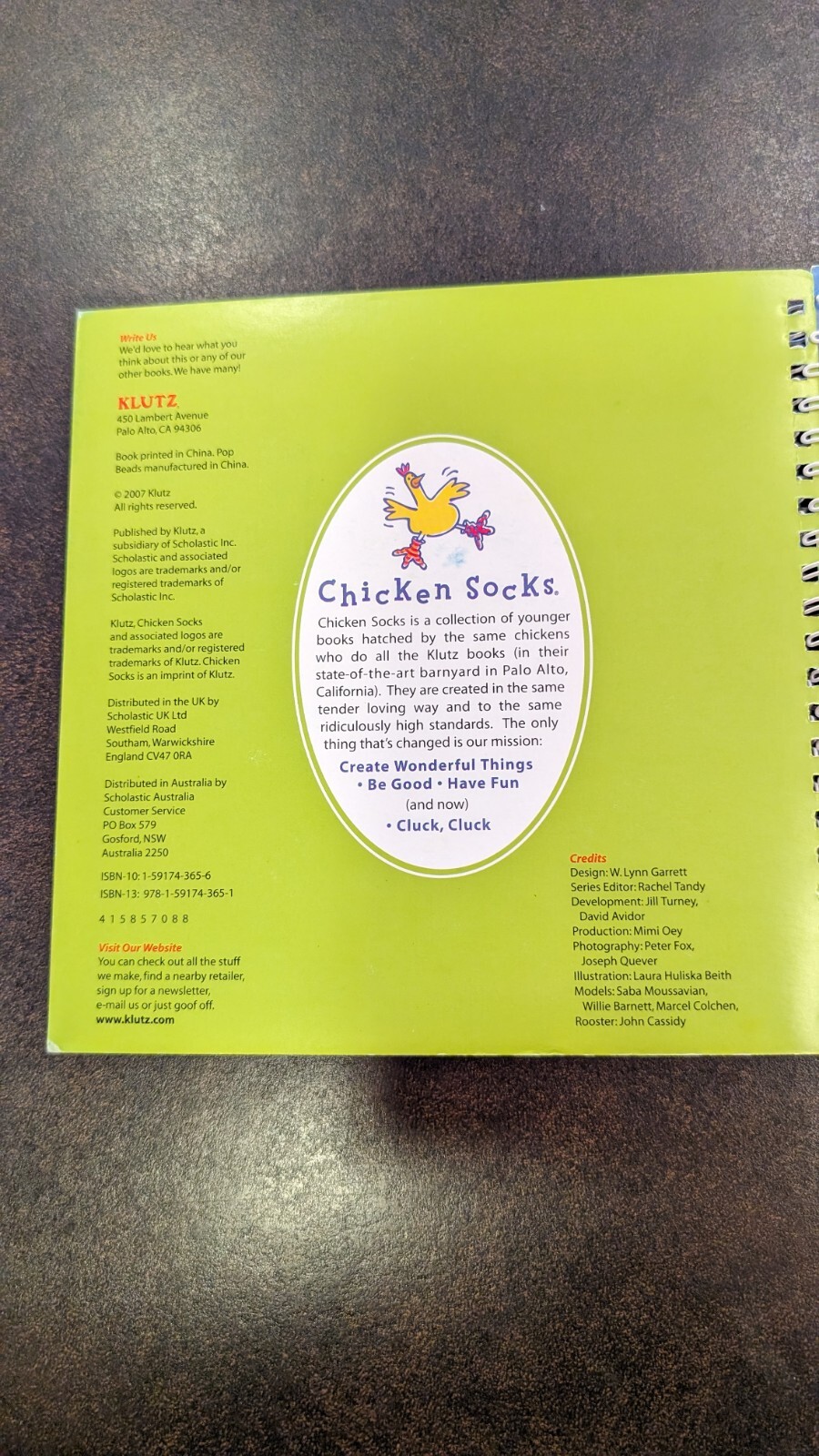 Chicken Socks: Pop Bead Critters by Klutz Editors (2005, Hardcover) No Beads