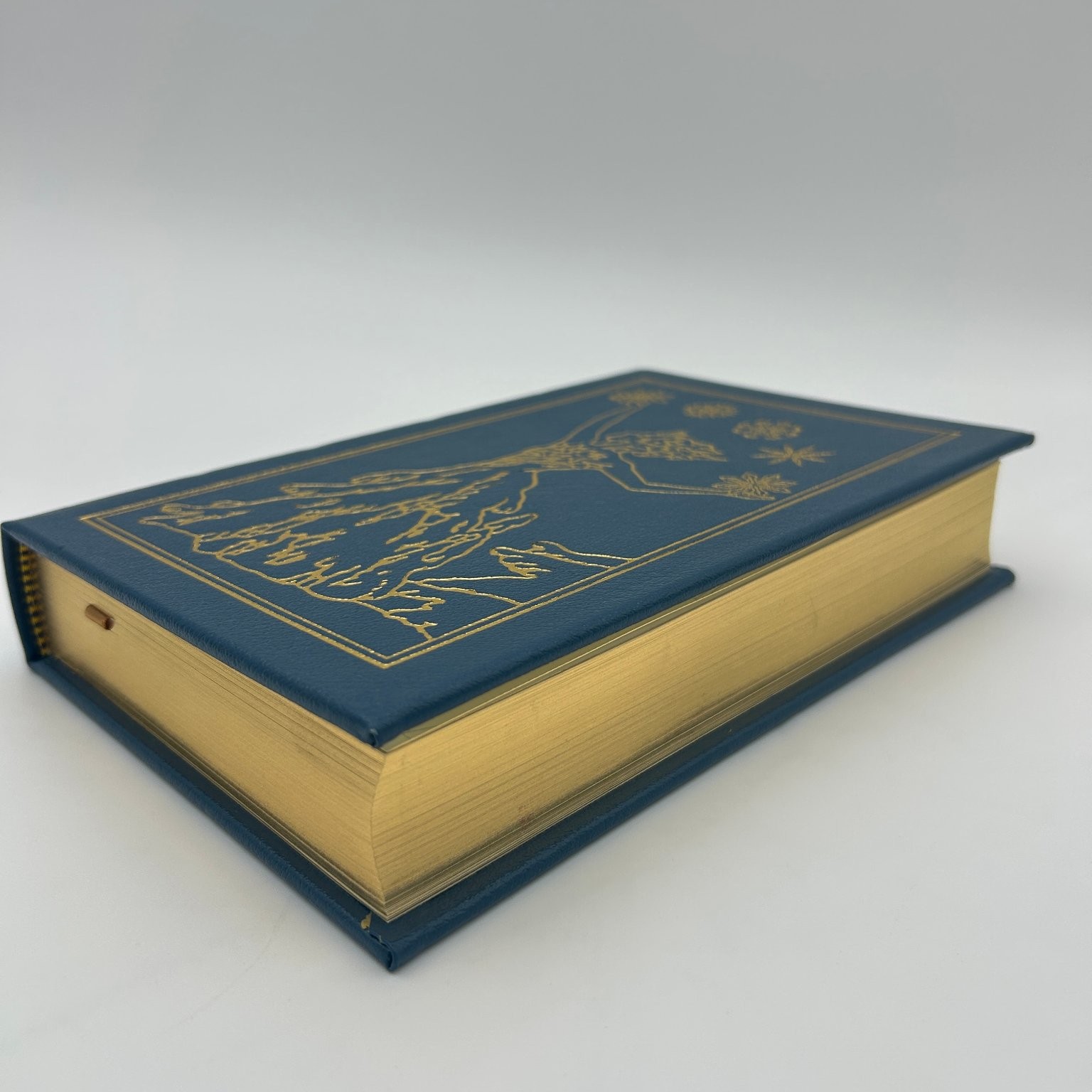 The Snow Queen Joan D. Vinge 1980 Masterpieces of Science Fiction Easton Press