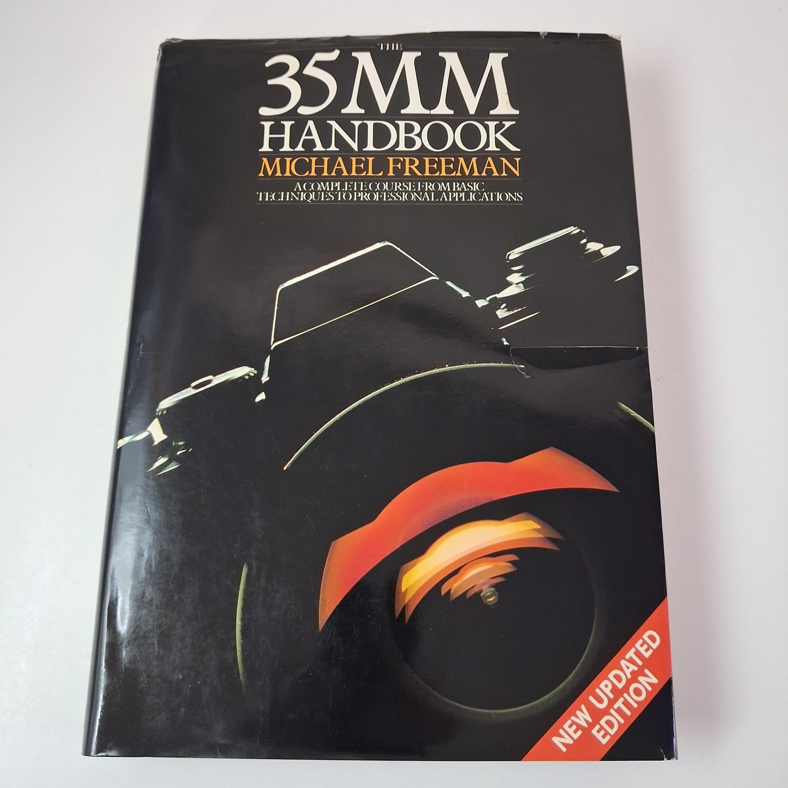 The 35MM Handbook Michael Freeman Courage Books Black HC DJ 1987 Revised