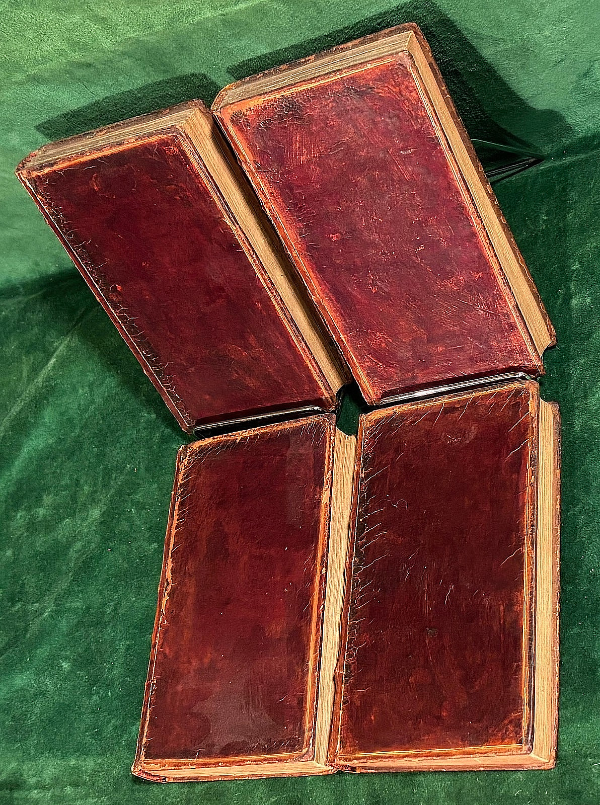 BOLINGBROKE. Miscellaneous Works. 4 vols. 12 mo. Full calf. Edinburgh, 1768