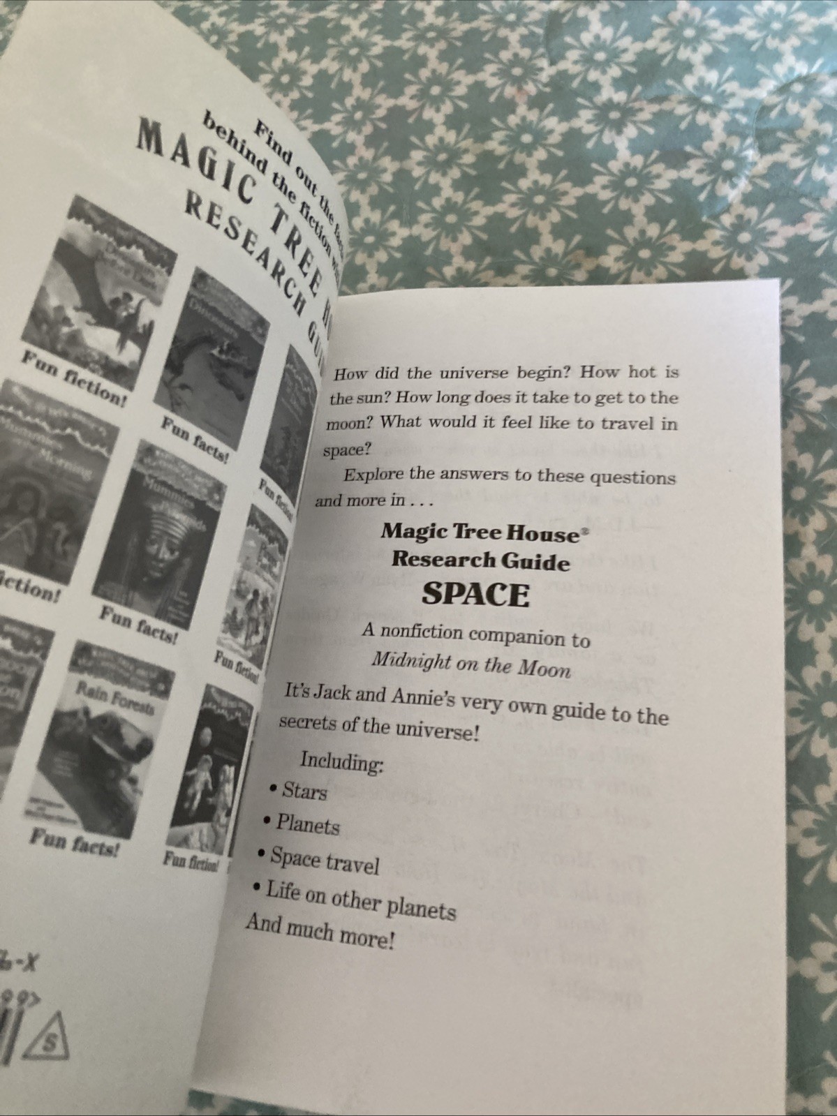Space: A Nonfiction Companion to Magic Tree House #8: Midnight on the Moon