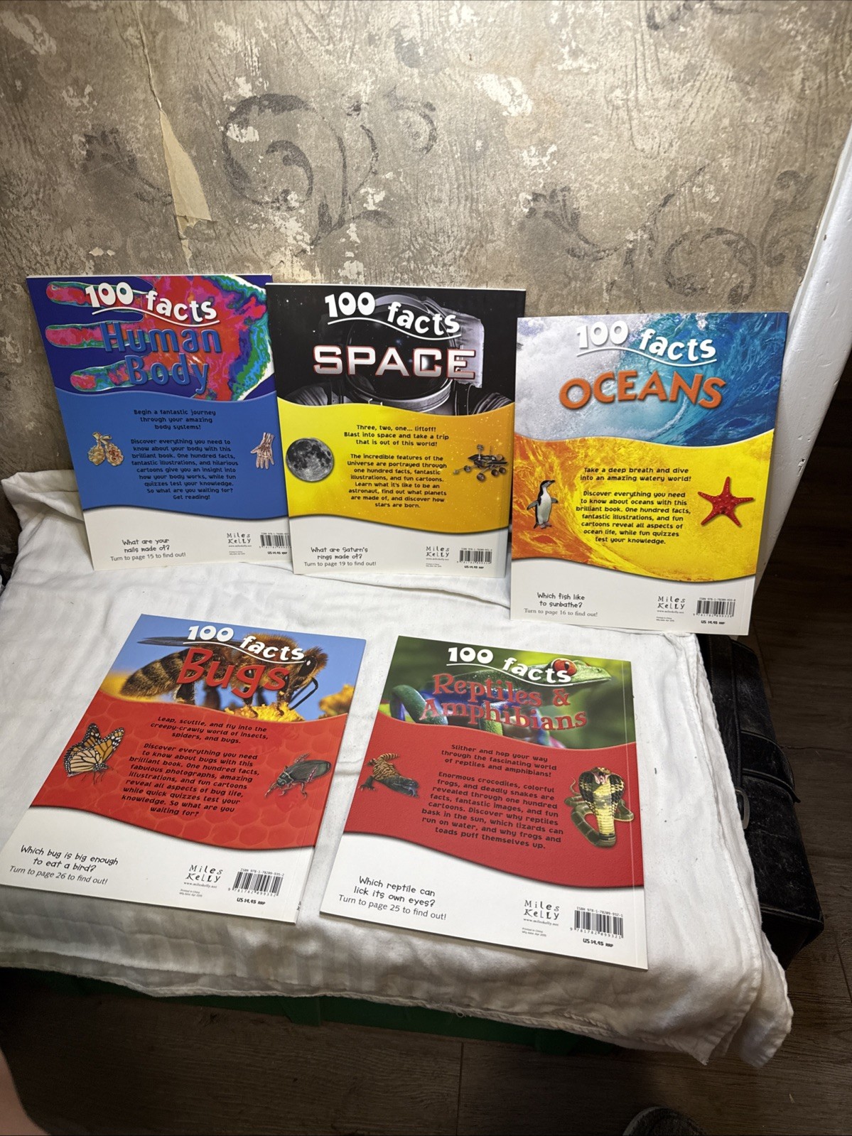 LOT OF 5 100 Facts Large Picture Book Miles Kelly Ages 7-11 Grade 1-5 Homeschool