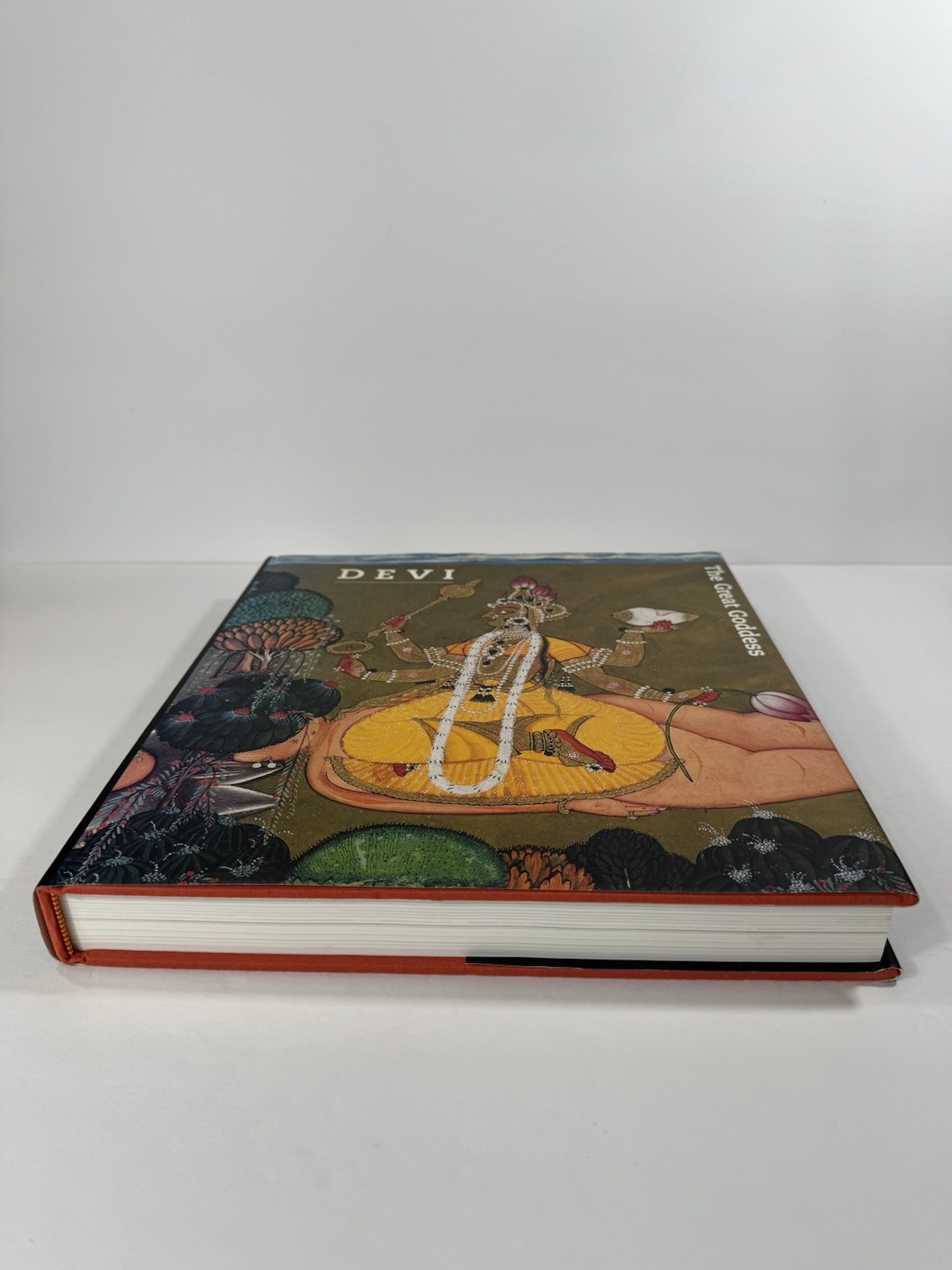 Devi The Great Goddess : Female Divinity in South Asian Art