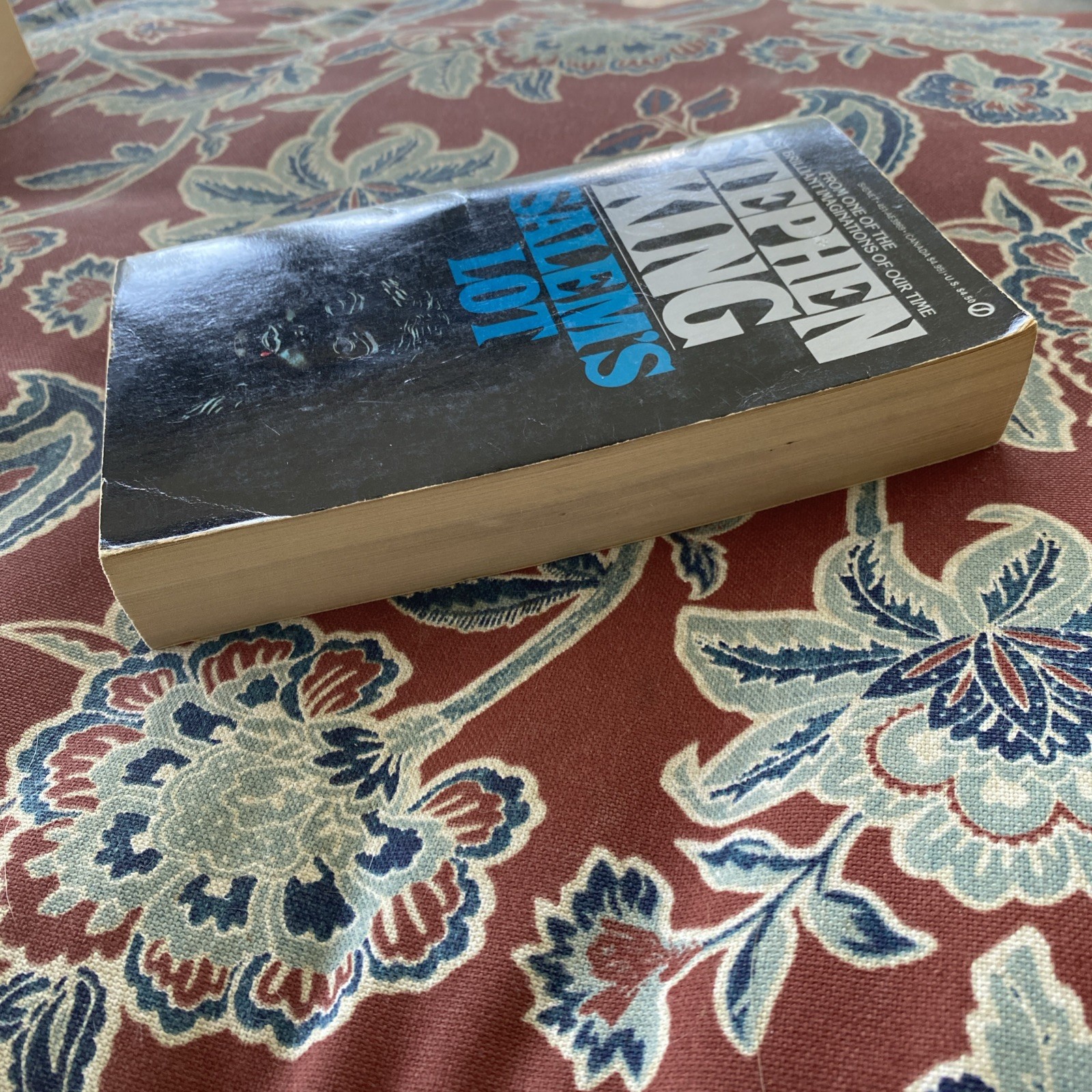 Salem’s Lot by Stephen King, First Signet printing, 1976 paperback. Good.