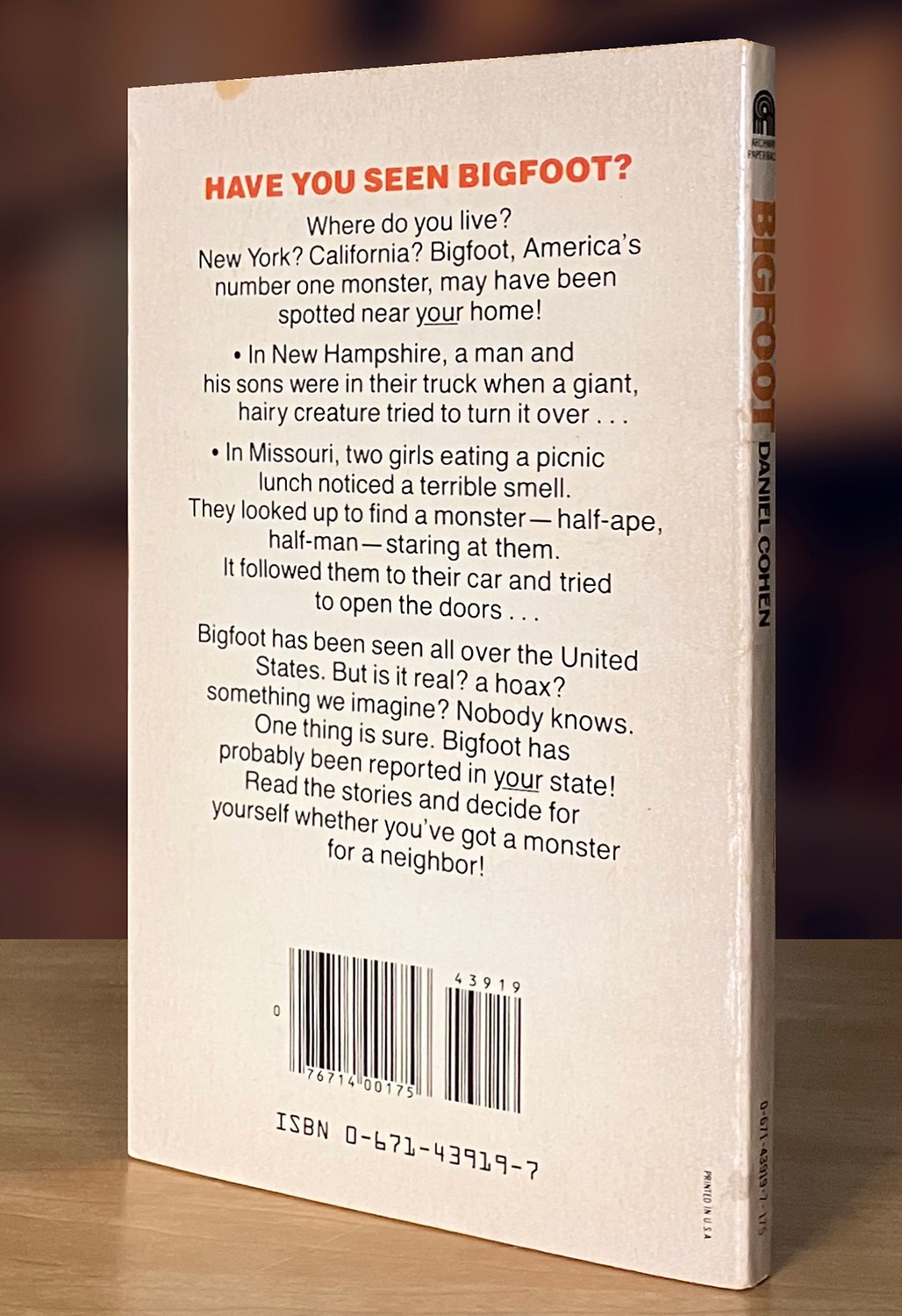 Bigfoot: America’s Number One Monster by Daniel Cohen (1982 PB) Very Good Cond.