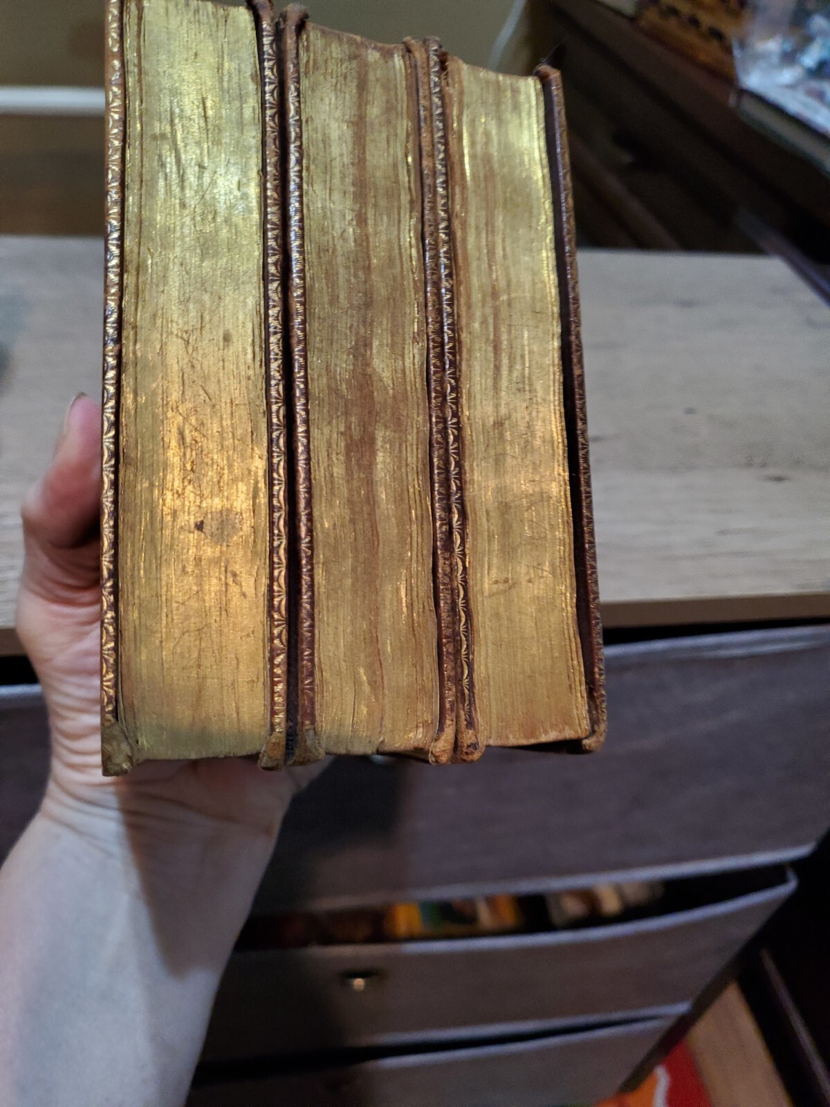 1929 MDCCCXXIX Vol II III IV Byron’s Works OF LORD BYRON Leather Bound Gilt edg