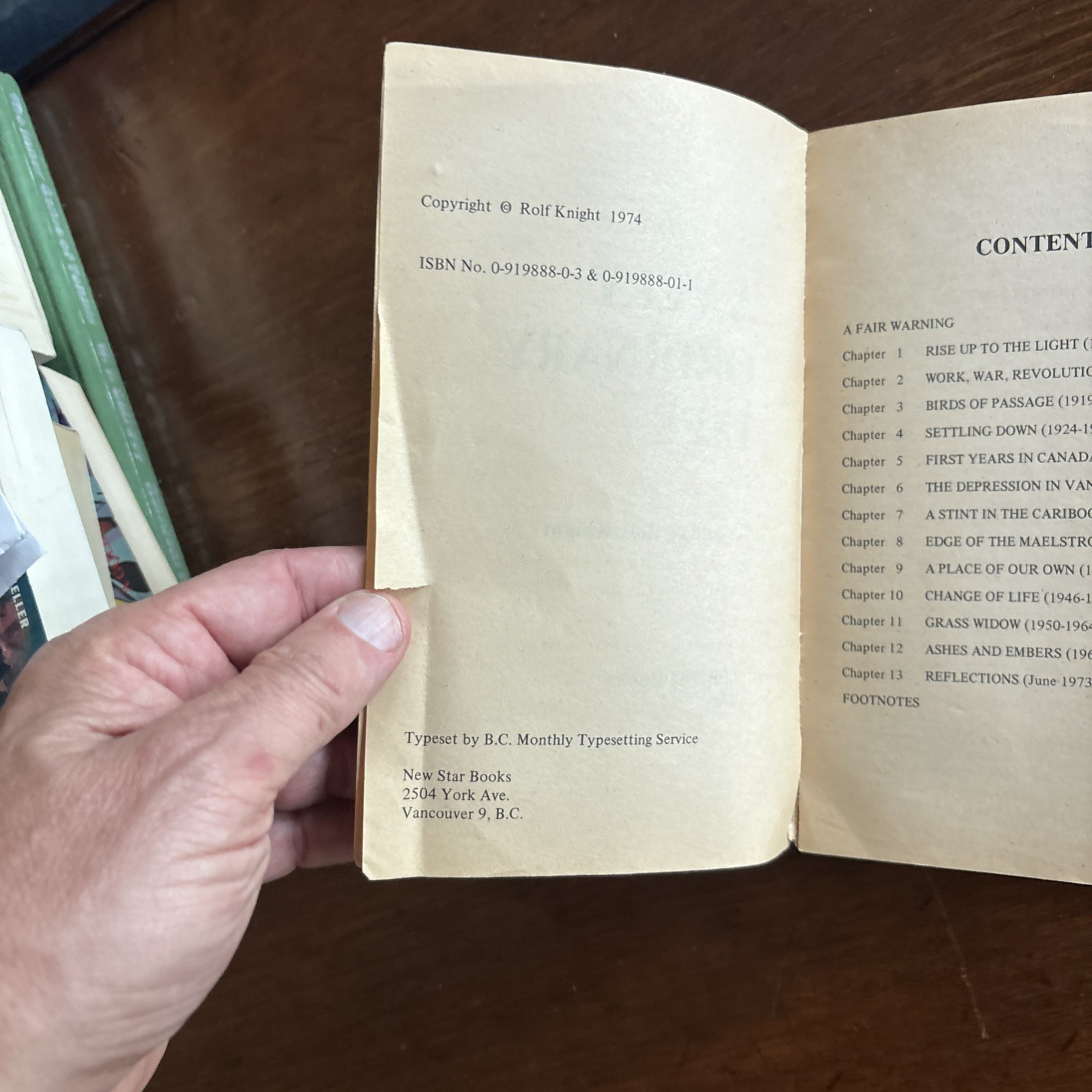 A Very Ordinary Life-Phyllis and Rolf Knight-New Star-1974 1st Ed-VGood+-Rare