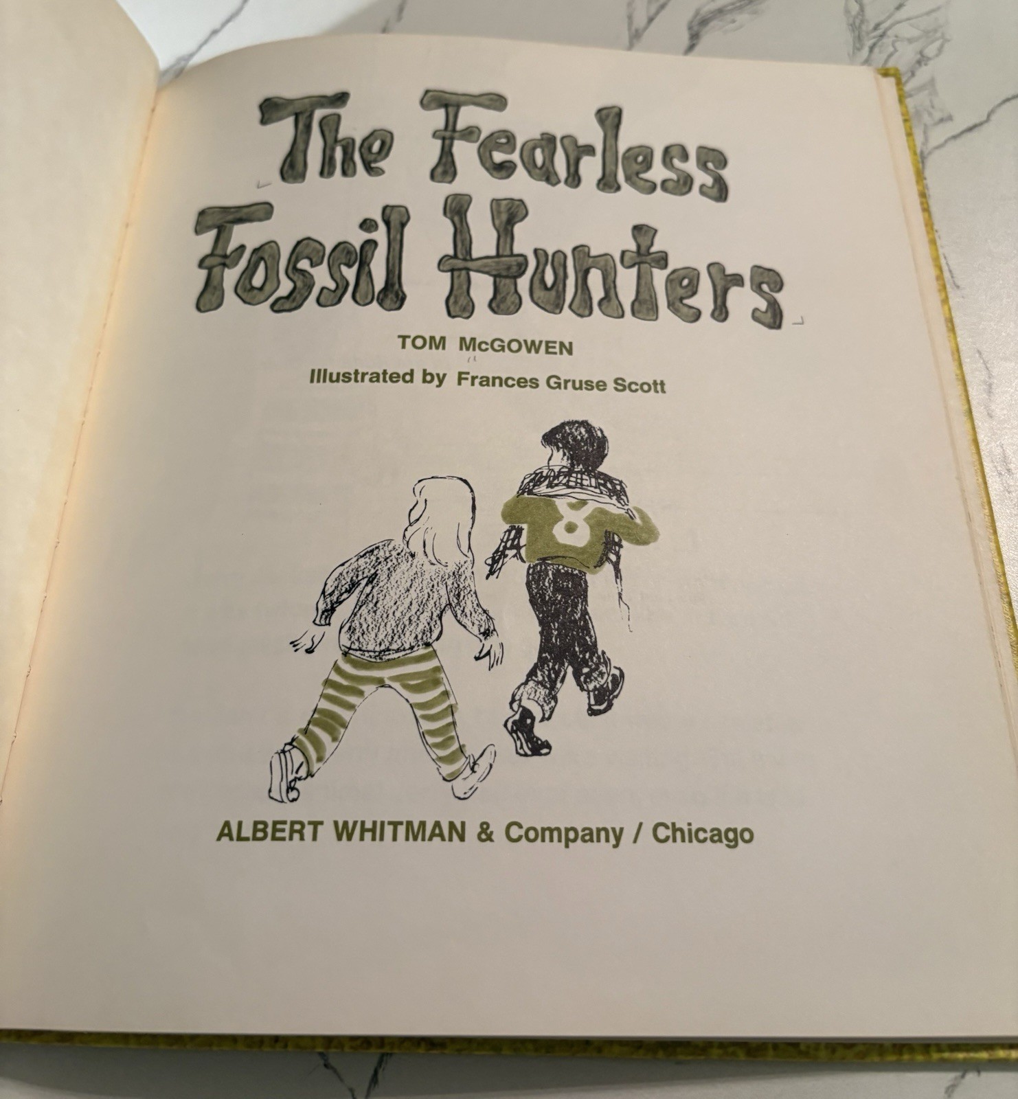 Vintage 1971 “The Fearless Fossil Hunters” Hardcover Book by Tom McGowen – RARE