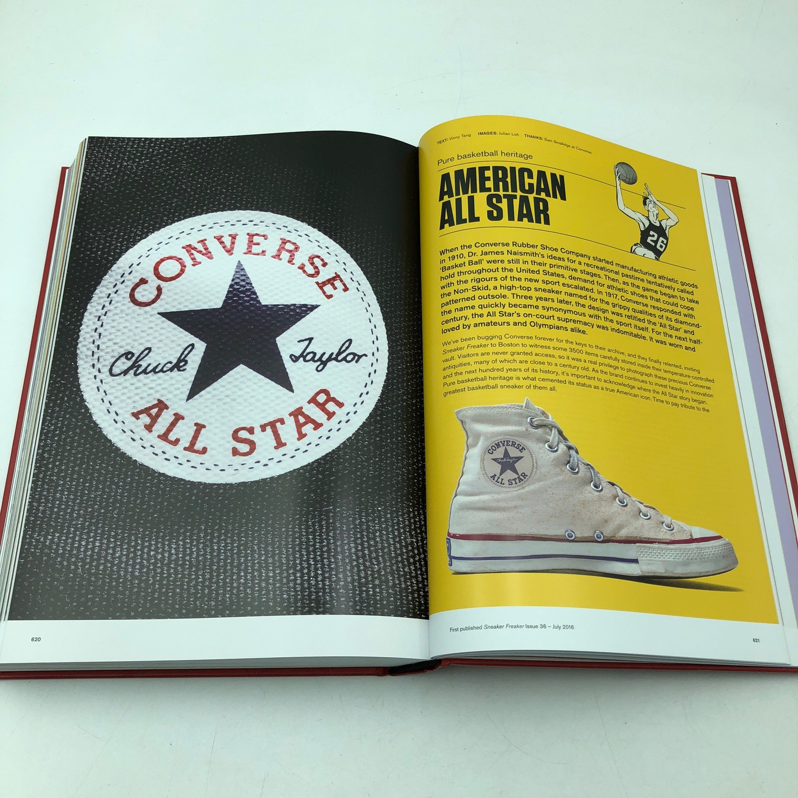 Taschen Sneaker Freaker The Ultimate Sneaker Book Simon Wood Hardcover 2018