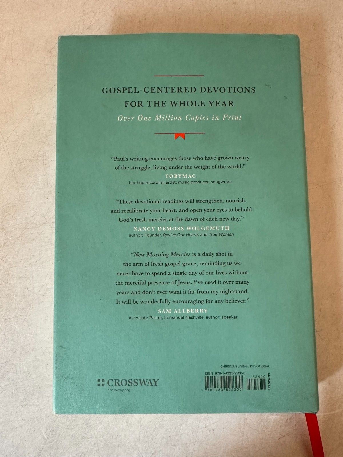 New Morning Mercies : A Daily Gospel Devotional by Paul David Tripp 2014