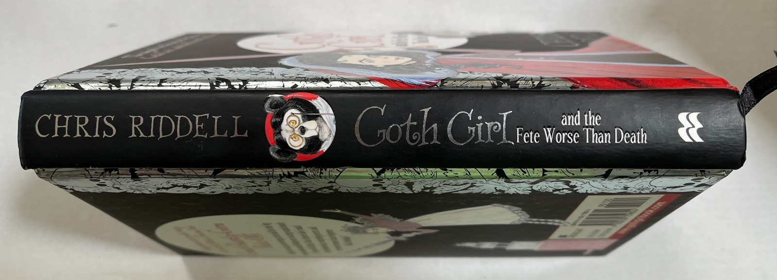 Goth Girl Series (4 books) – Chris Riddell – Hardcover