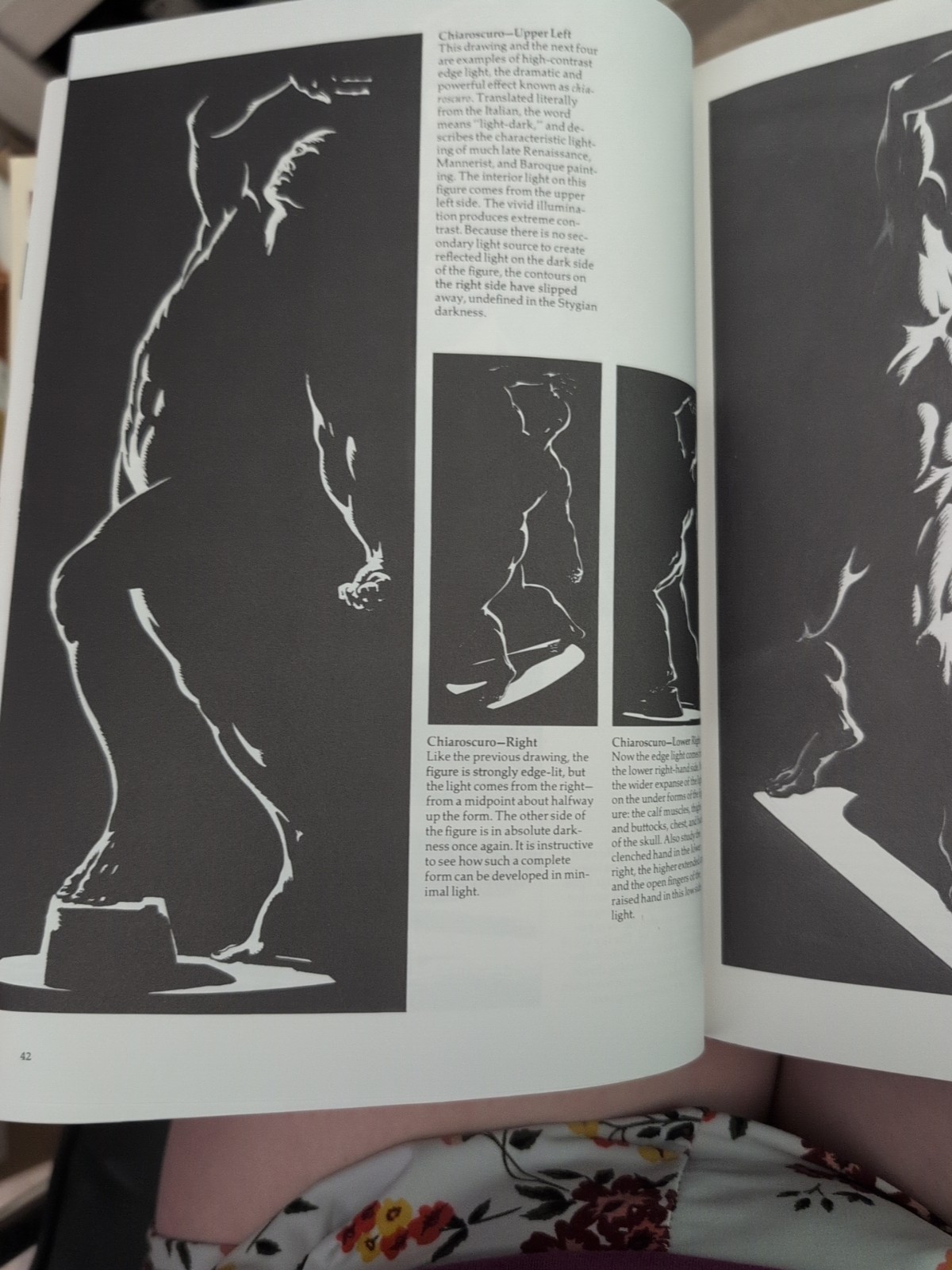 Dynamic Light and Shade 1st Edition by Burne Hogarth (1981, Hardcover)