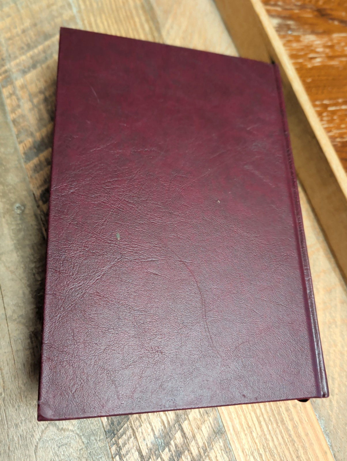 VG! KJV Master Study Bible Burgundy Padded HC Thumb Indexed 1k pages Study Helps