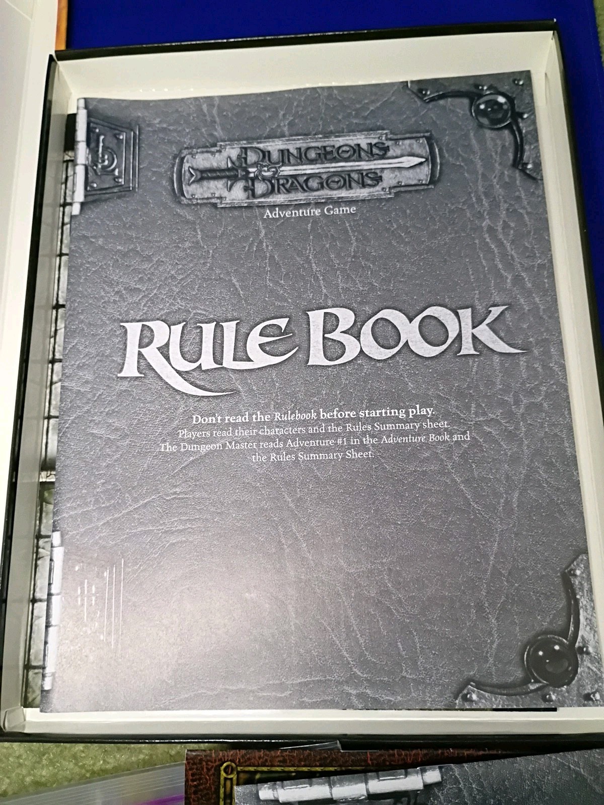Dungeons and Dragons Adventure Gamebook Ser.: D and D Adventure Game : Dungeons