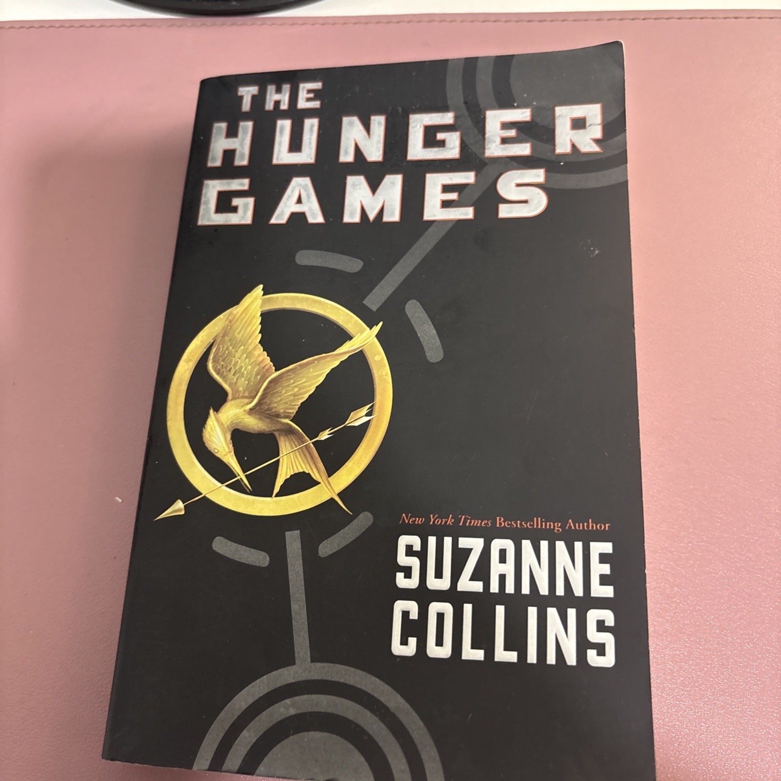 Hunger Games (Hunger Games, Book One) by Suzanne Collins (2010, Trade Paperback)