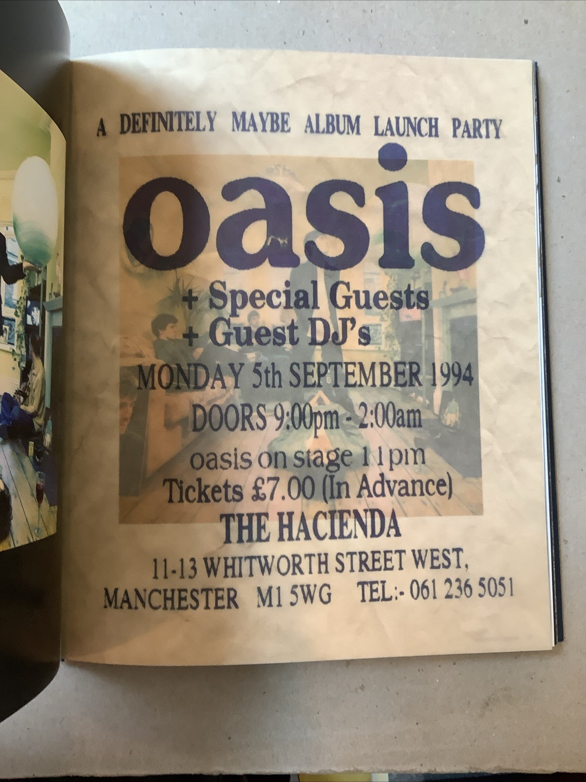 Out of the Blue: The Oasis Photographs by Michael Spencer Jones SIGNED Ltd Ed HB