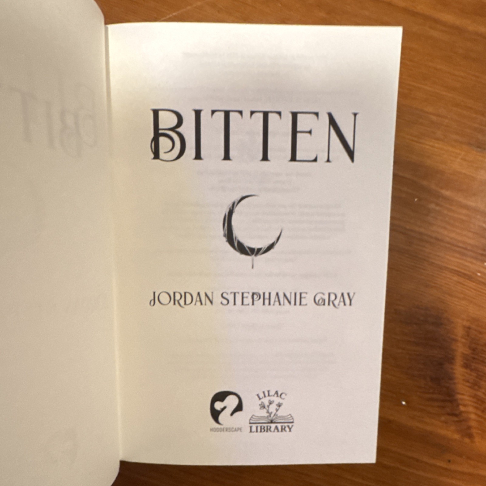 SPECIAL LILAC LIBRARY Bitten by Jordan Stephanie Gray Hardcover