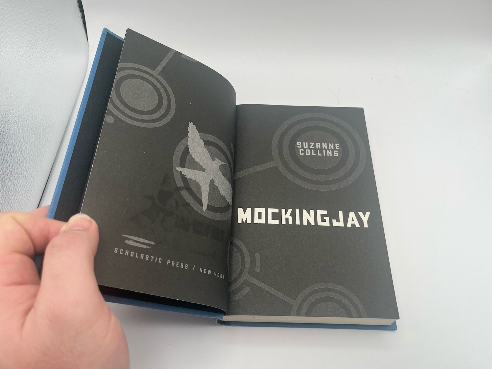 Mockingjay by Suzanne Collins (Stamped /signed, 1st print, DJ, Hunger Games)