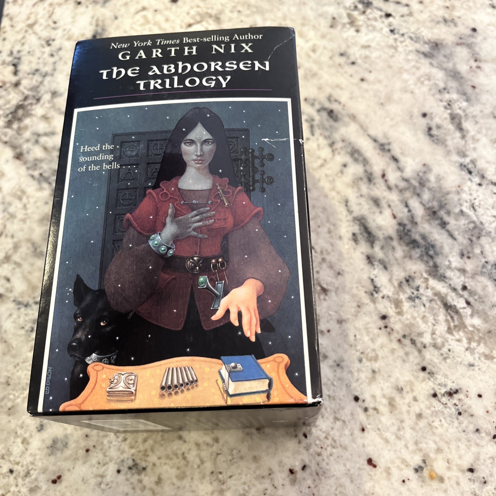Garth Nix Old Kingdom Ser. Abhorsen Trilogy Box Set HarperCollins PB