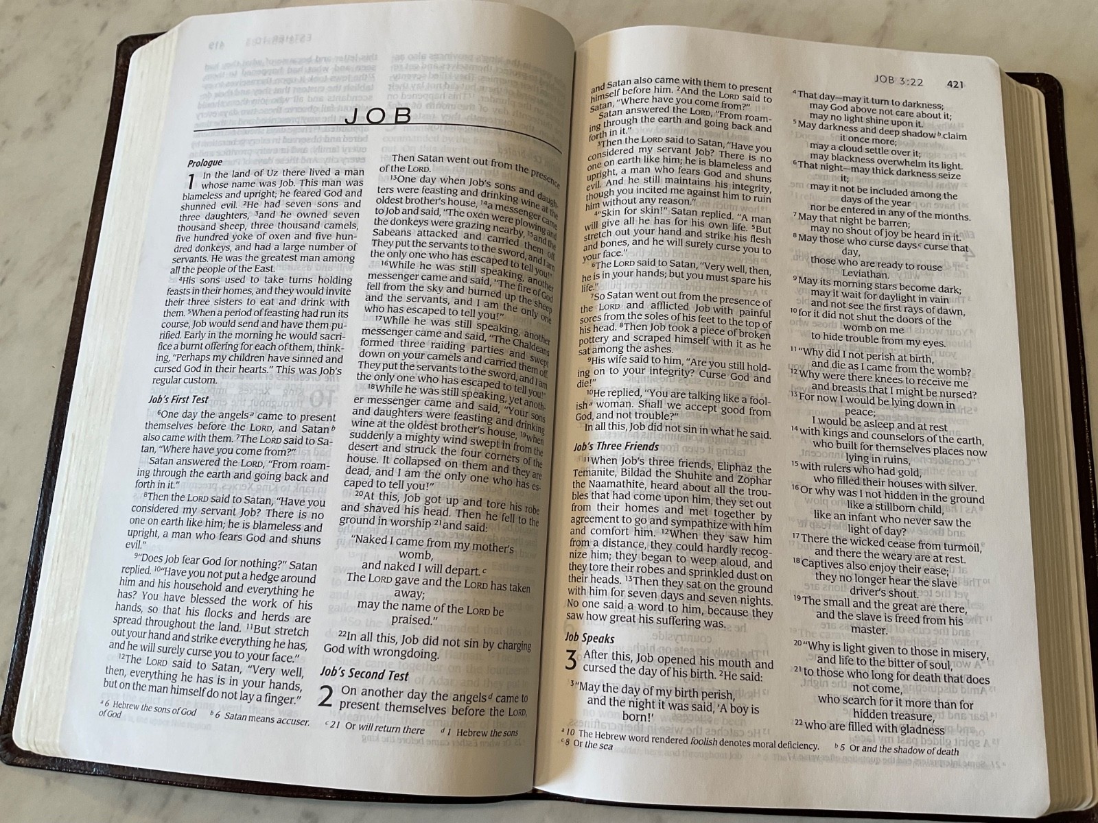 Bible NIV 1984 Thinline Burgundy Bonded Leather Sewn Binding Good Condition