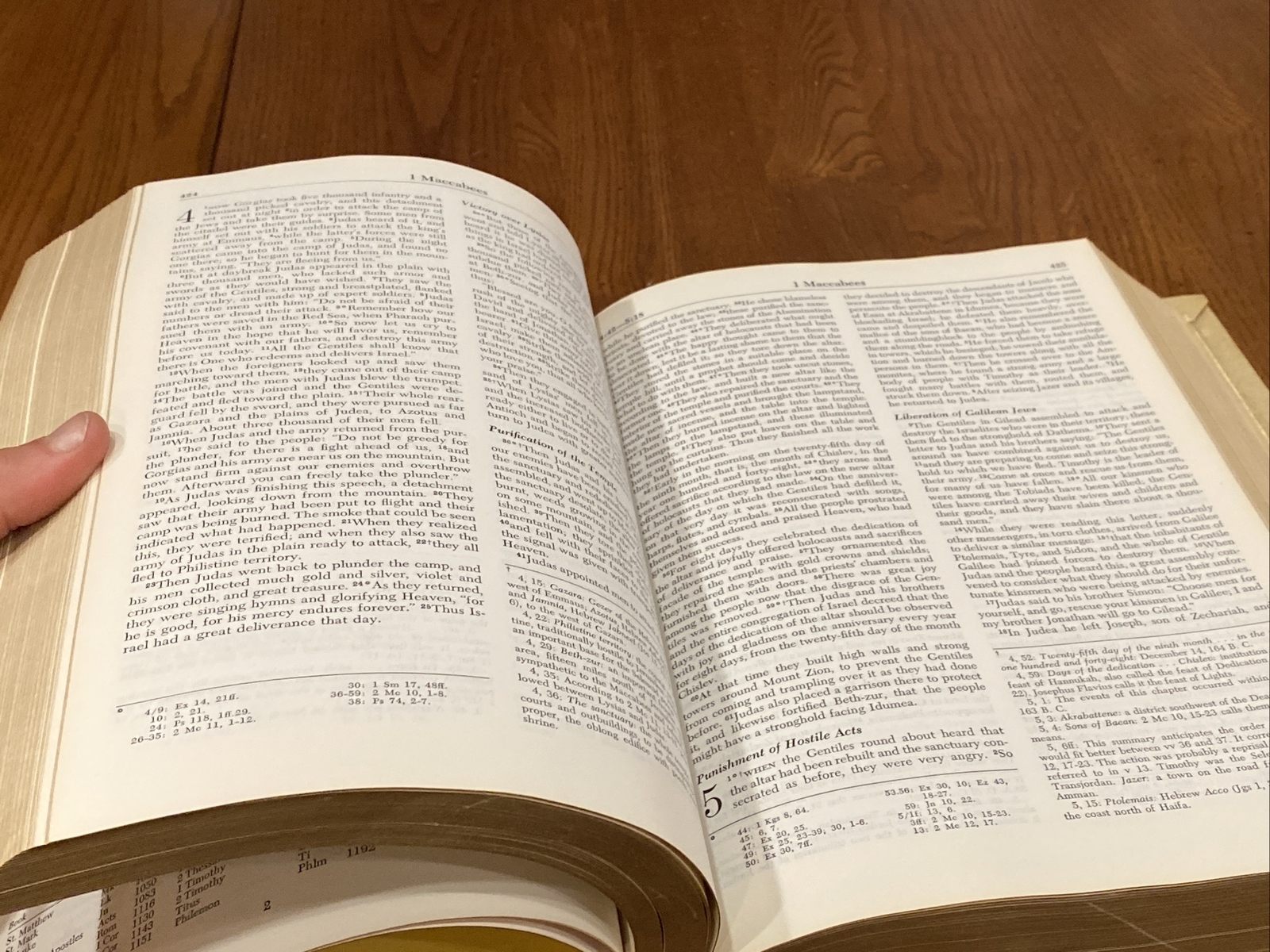 Large Holy Bible Fireside Family Edition Catholic NAB 1971-1972 VERY GOOD+