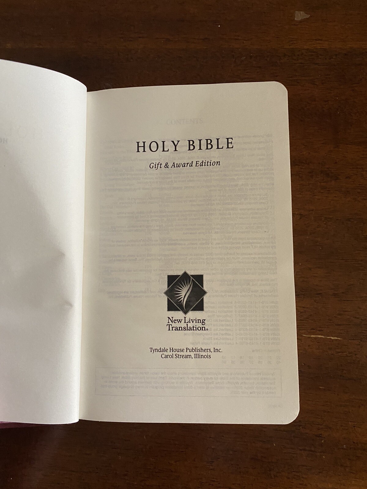 Tyndale Holy Bible New Living Translation Red Letter