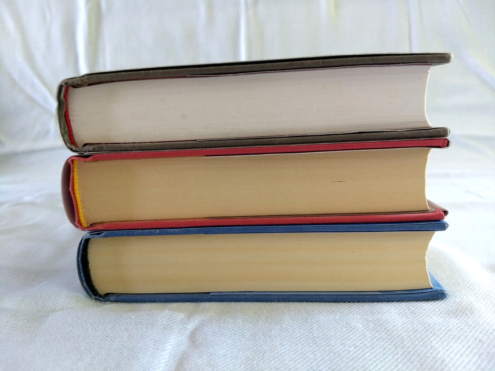 Hunger Games Trilogy Hardcover Dust Jacket Books First Editions + Tribute Guide