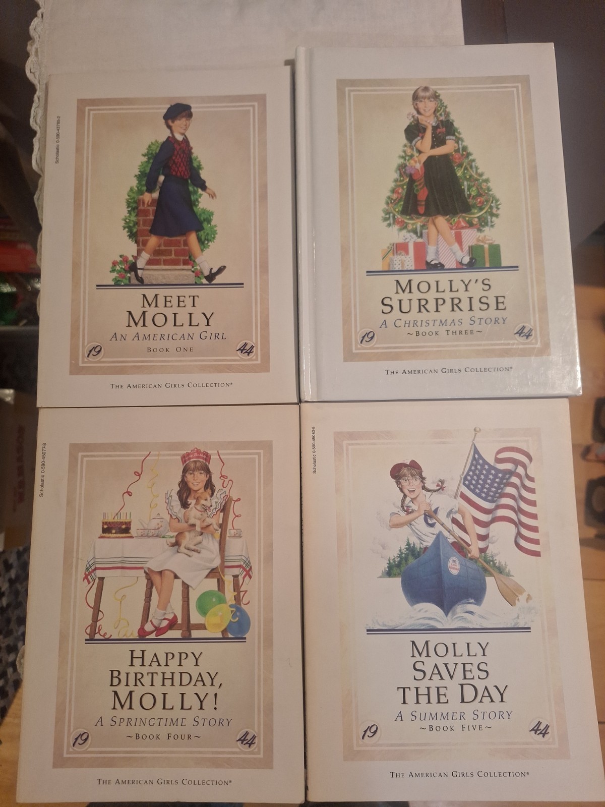 The American Girls Collections Molly Lot of 4 Books Pleasant Company