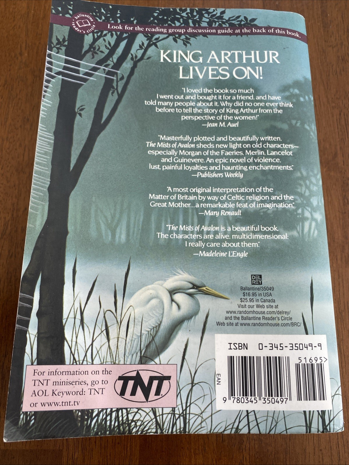 The Mists of Avalon by Marion Zimmer Bradley, Ballantine Books PB 1982 Epic