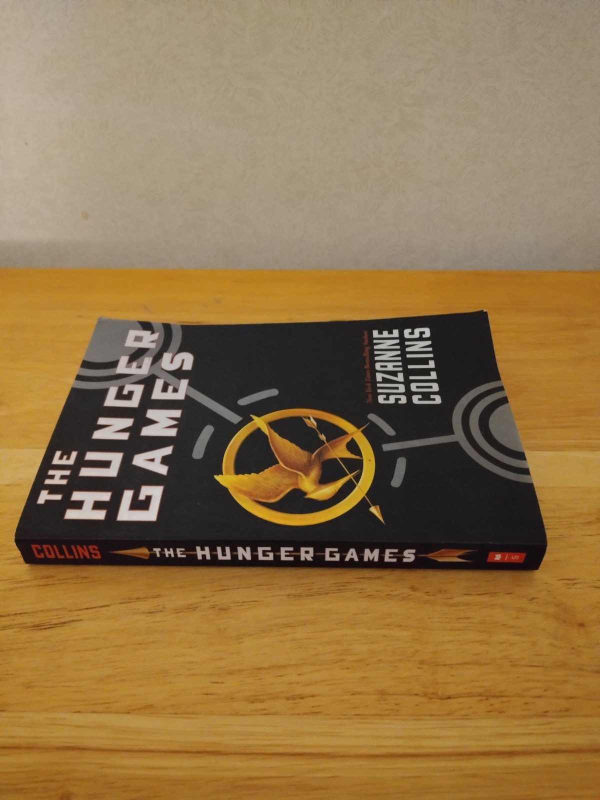 The Hunger Games Trilogy Book Set Suzanne Collins Hardcover And Paperback Lot
