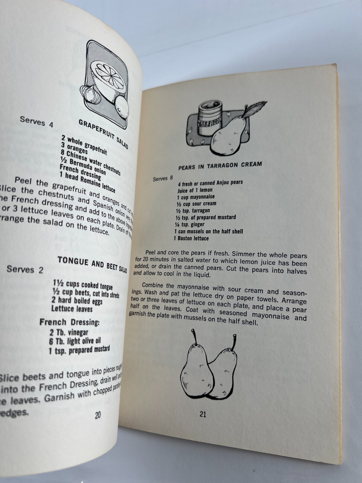 Salads Well Dressed by Irena Chalmers 1970 Staplebound Cookbook