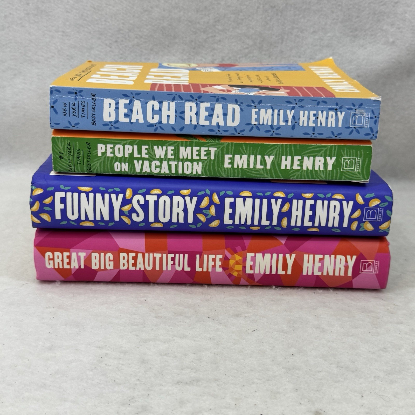 Mixed lot Emily Henry Romance Books 2HC/2PB (Funny Story, Beach Read, Great Big)