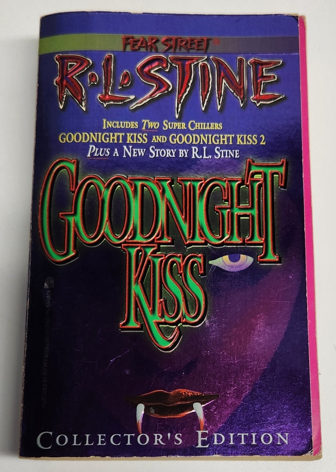 Fear Street Collector’s Edition Lot Of 2 – Goodnight Kiss Saga w/Poster RL Stine
