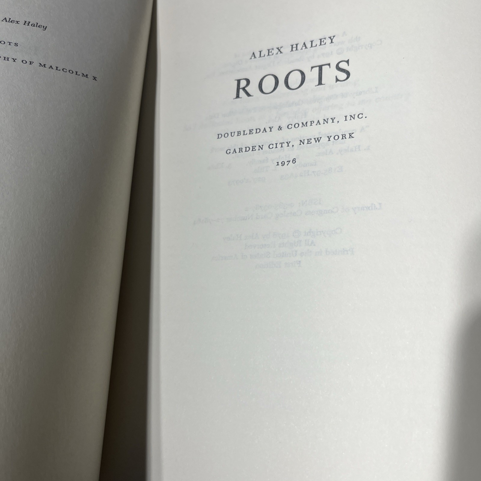 ROOTS by Alex Haley 1976 TRUE STATED FIRST EDITION; 1ST/1ST PRINTING Vtg HC DJ