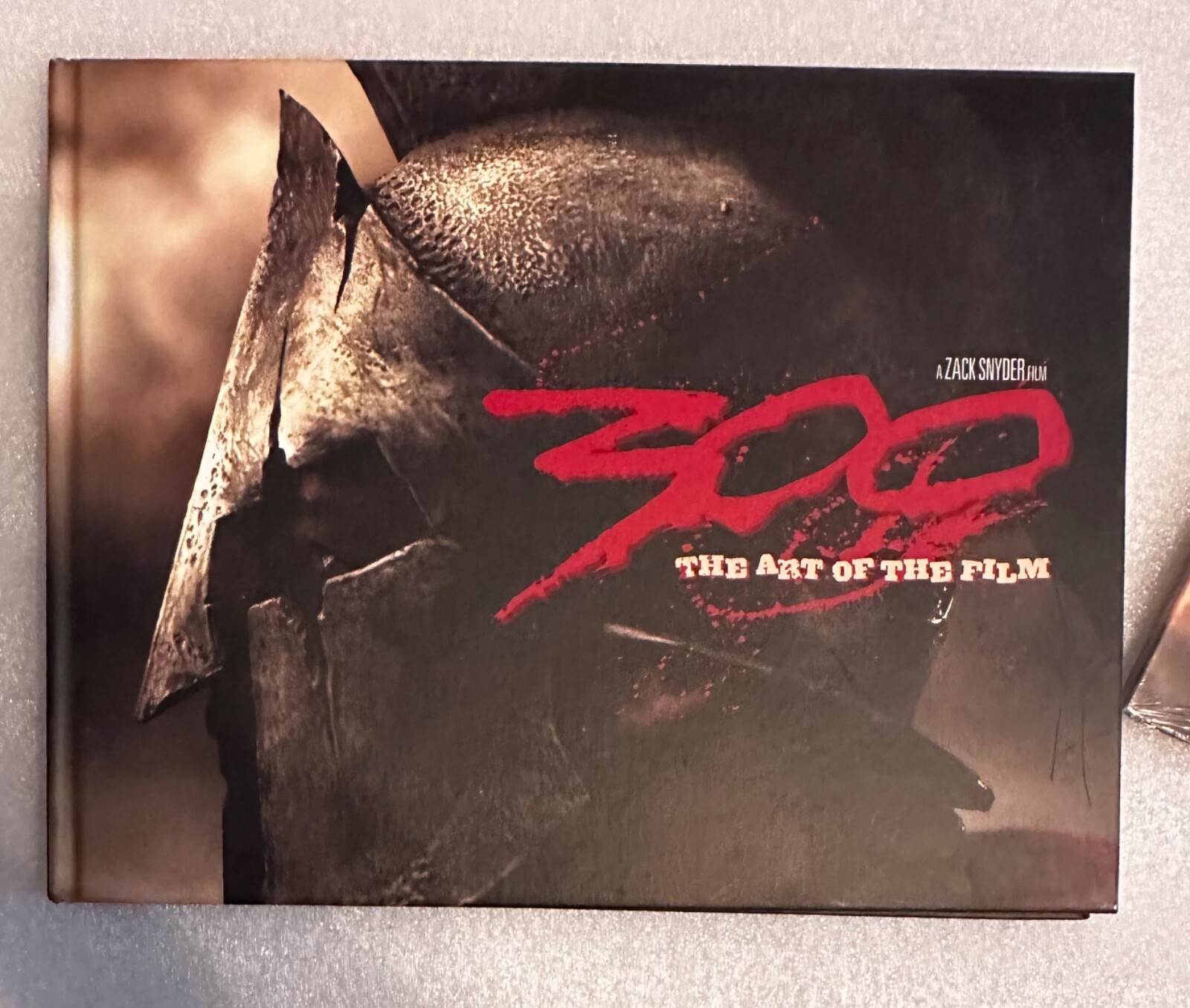ZACK SNYDER “300” HARDCOVER BOOK & CD 2007 FIRST EDITION DARK HORSE COMICS NEW