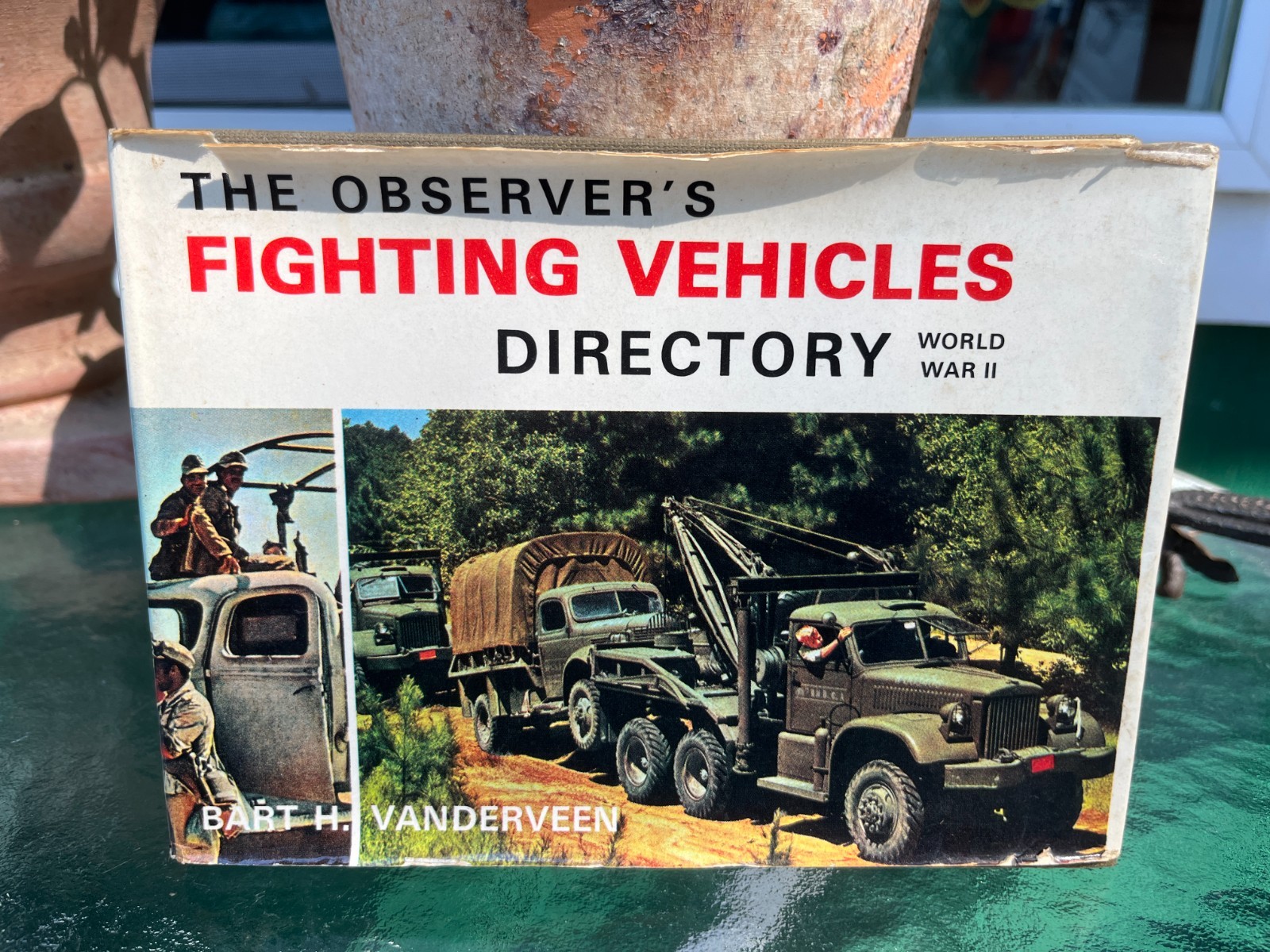 The Observer’s FIGHTING VEHICLES Directory – World War II, – 1969