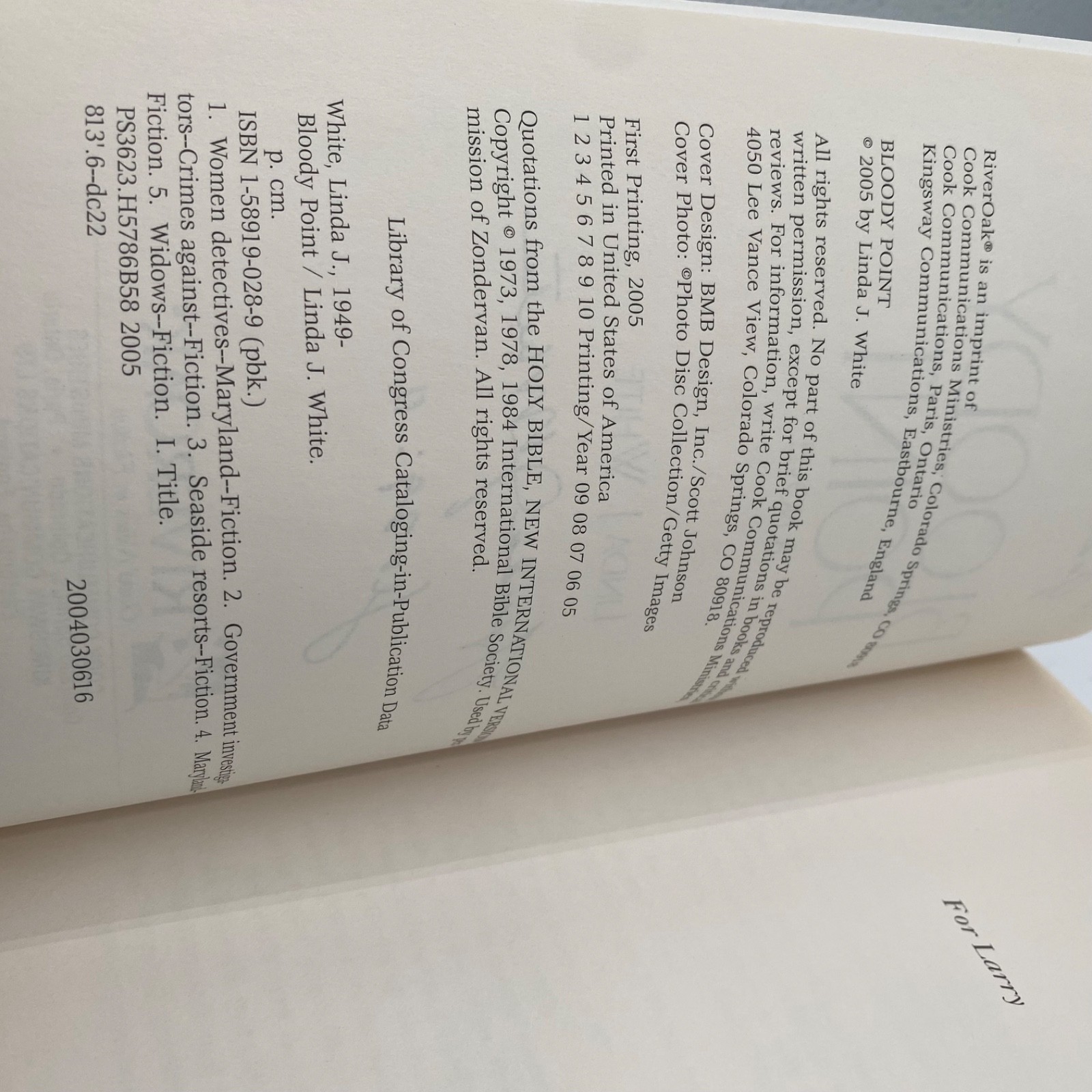Lot of SIGNED books by Linda J. White – Seeds of Evidence, Bloody Point + 1, PB