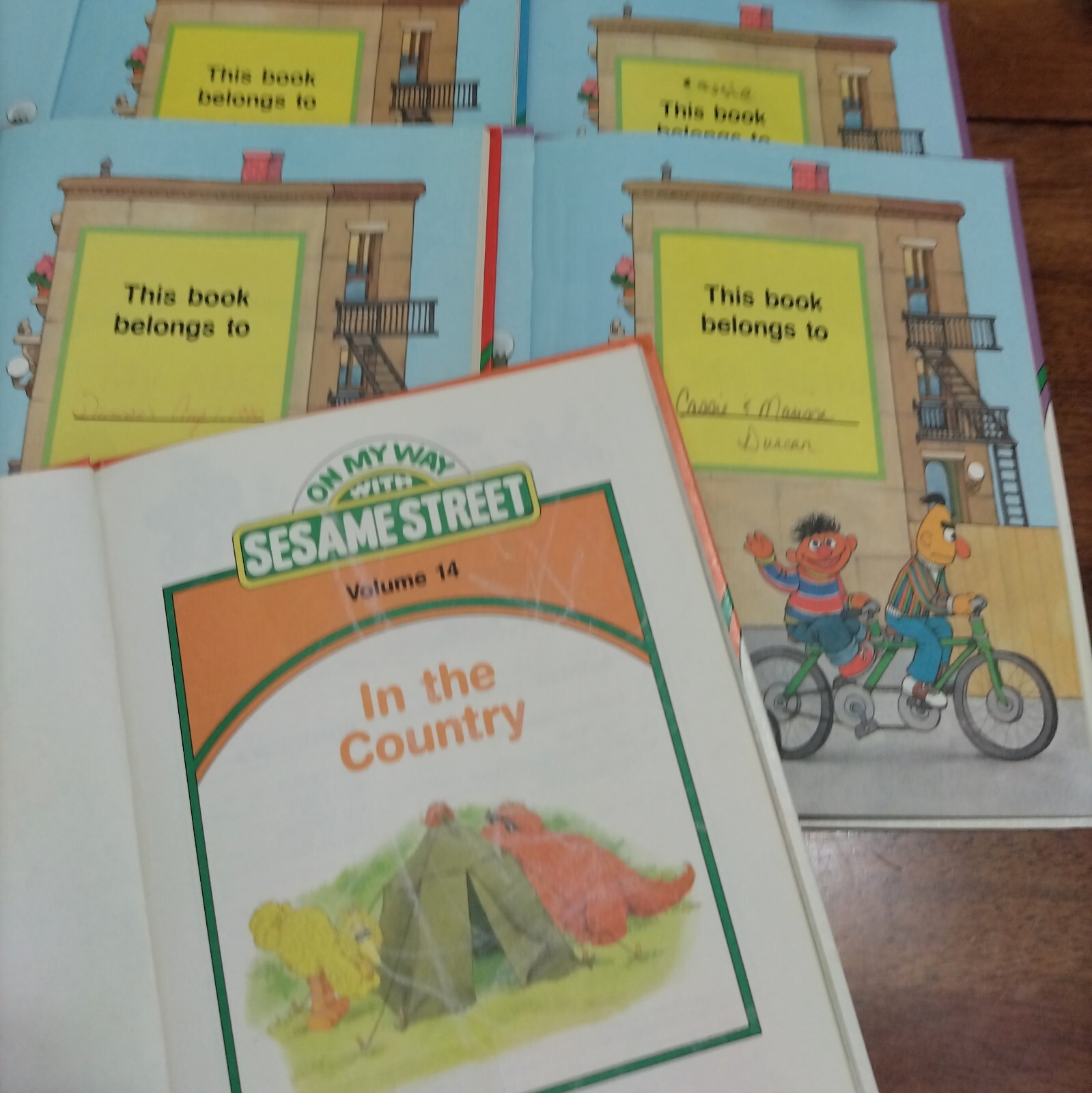 1989 Muppets, Inc., CTW Comp. 15 Volumn Set, “On My Way With Sesame Street”, USA