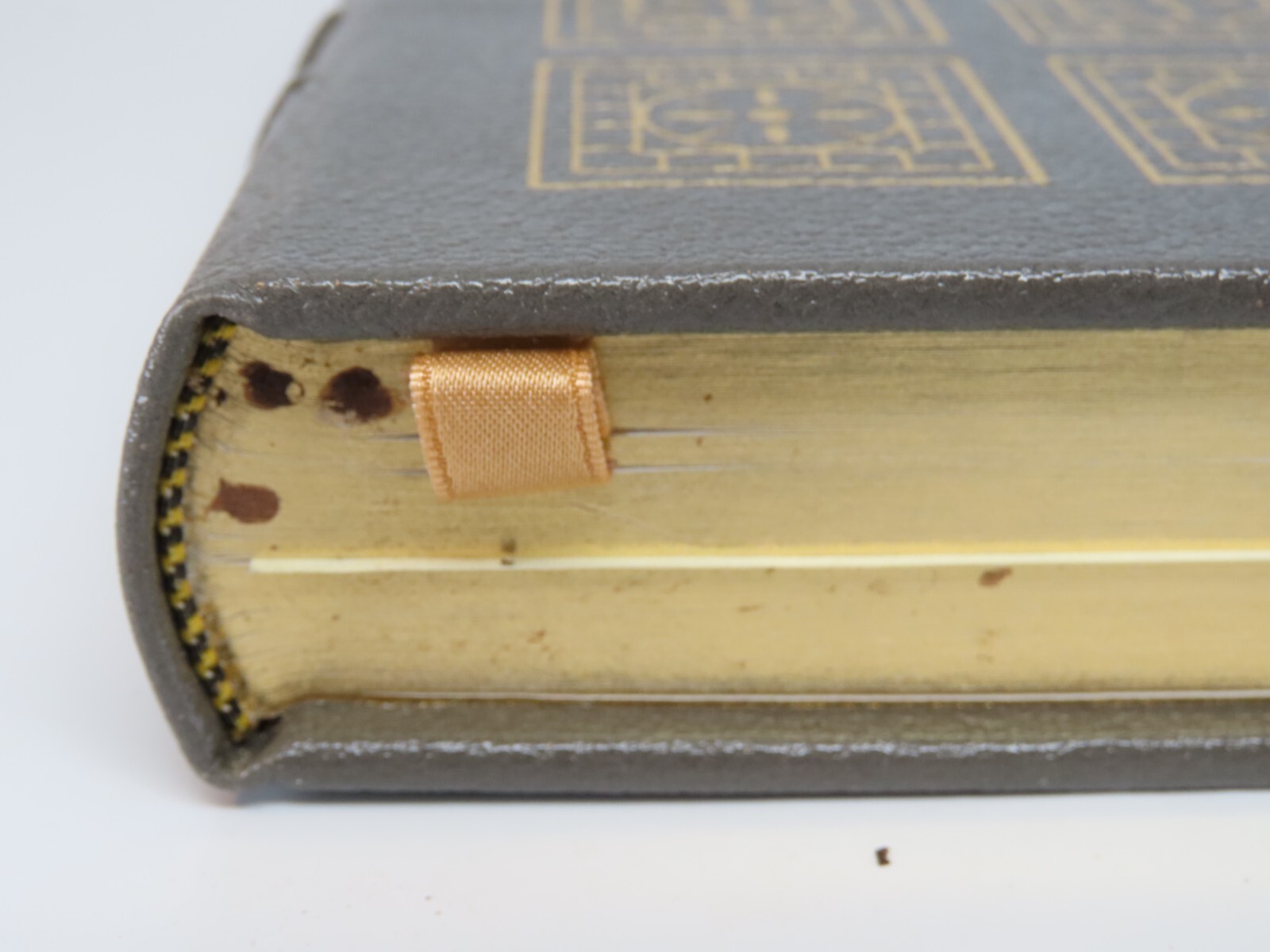 The Easton Press Around the World Single Handed by Pidgeon Leather Bound