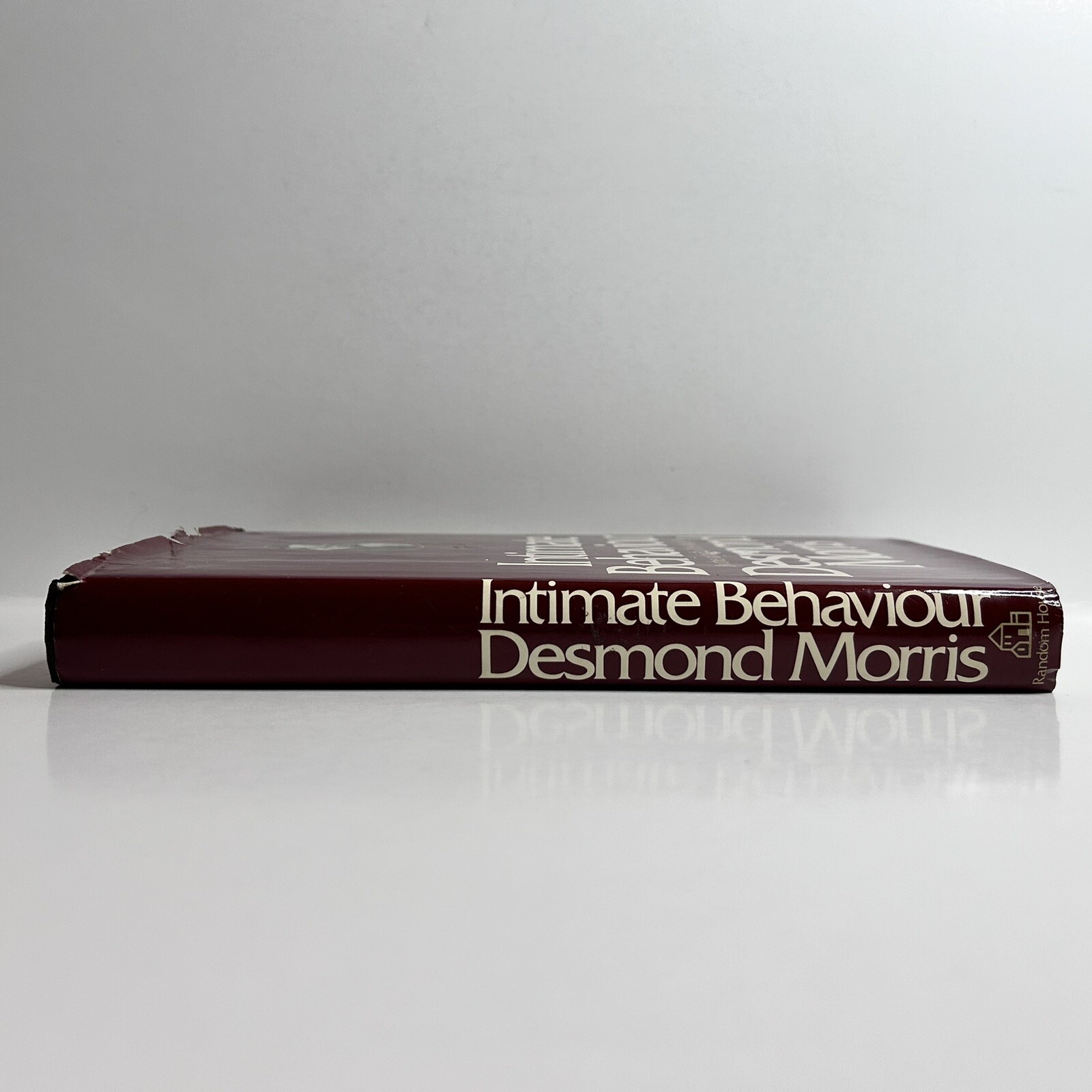 Intimate Behaviour by Desmond Morris 1971 1st Edition Hardcover VERY GOOD