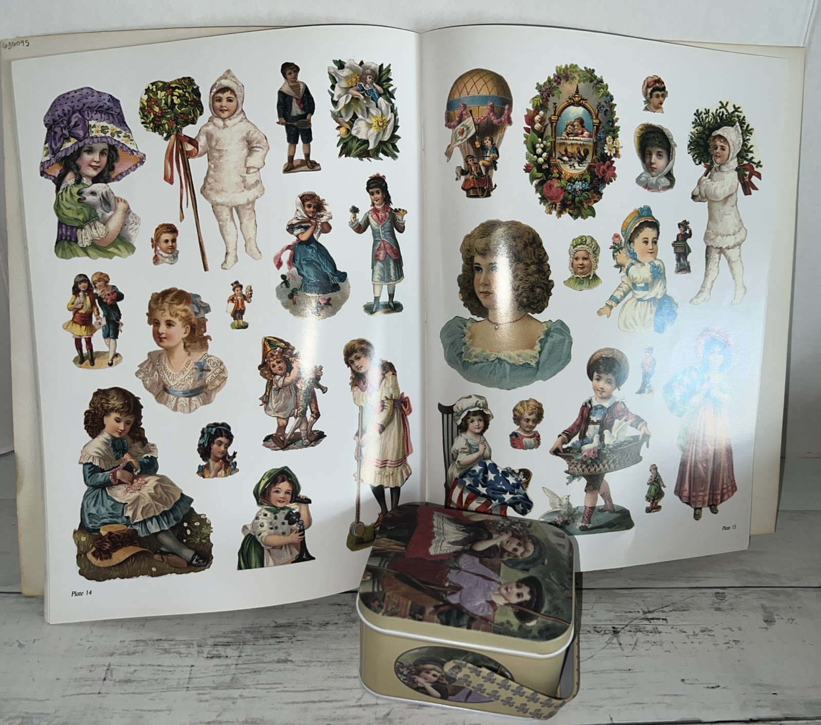 OLD-TIME CHILDREN VIGNETTES IN FULL COLOR (DOVER PICTORIAL)